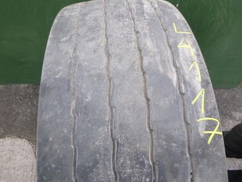 Opona ciężarowa używana 385-65R22.5 Michelin X-MULTI T REMIX 124117-0