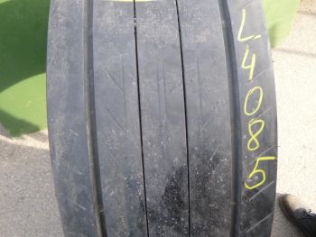 Opona ciężarowa używana 385-65R22.5 Pirelli BIEŻNIKOWANA 124085-0