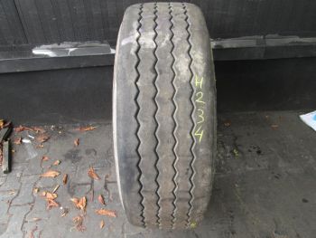 Opona ciężarowa używana 385-65R22.5 Pirelli BIEŻNIKOWANA 50234-0