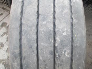 Opona ciężarowa używana 385-65R22.5 Pirelli BIEŻNIKOWANA 8913-0