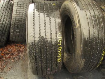 Opona ciężarowa używana 385 55R22.5 Continental BIEŻNIKOWANA 29936-0