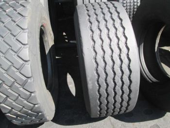 Opona ciężarowa używana 385 55R22.5 Goodyear BIEŻNIKOWANA 18954-0