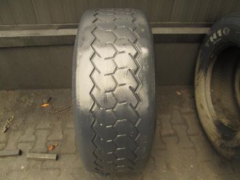 Opona ciężarowa używana 385 55R22.5 Michelin BIEŻNIKOWANA 37825-0