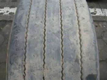 Opona ciężarowa używana 385 65R22.5 Goodyear BIEŻNIKOWANA 10509-0