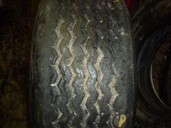 Opona ciężarowa używana 385 65R22.5 Goodyear BIEŻNIKOWANA 10563-0