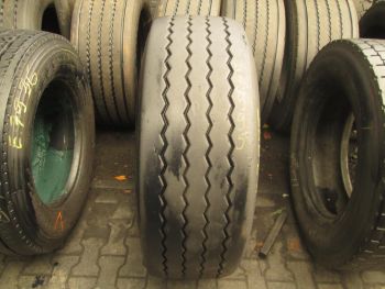 Opona ciężarowa używana 385 65R22.5 Goodyear BIEŻNIKOWANA 37995-0