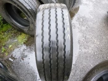 Opona ciężarowa używana 385 65R22.5 Michelin X-MULTI T REMIX 64911-0