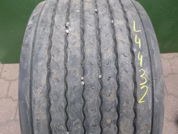 Opona ciężarowa używana 445-45R19.5 Michelin XTA2+ 124432-0