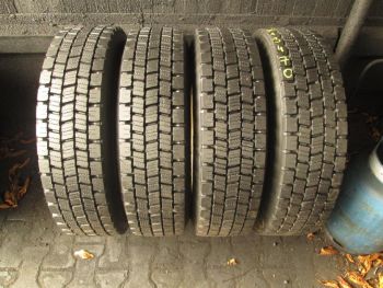 Opony ciężarowe używane 225-75R17.5 BIEŻNIKOWANA WZÓR MICHELIN XDE2 313470-0