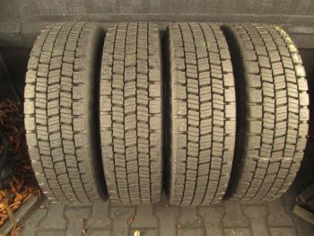 Opony ciężarowe używane 235-75R17.5 BIEŻNIKOWANA WZÓR MICHELIN XDE2 311814-0