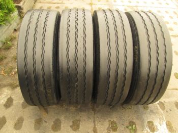 Opony ciężarowe używane 235-75R17.5 Goodyear KMAX T 312686-0