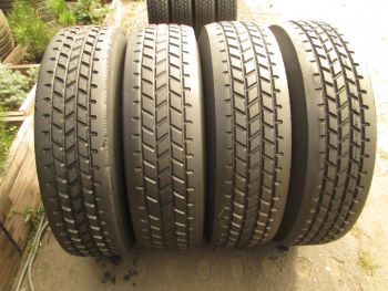 Opony ciężarowe używane 295-80R22.5 BIEŻNIKOWANA WZÓR CONTINENTAL 312892-0