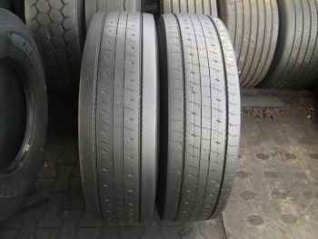 Opony ciężarowe używane 295-80R22.5 Bridgestone R-STEER 002 312696-0