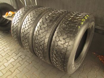 Opony ciężarowe używane 315-70R22.5 Goodyear KMAX D GEN-2 312737-0