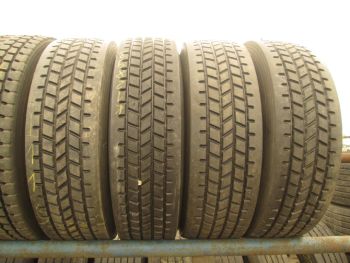 Opony ciężarowe używane 315-80R22.5 BIEŻNIKOWANA WZÓR CONTINENTAL 312923-0