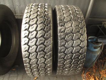 Opony ciężarowe używane 385-65R22.5 BIEŻNIKOWANA WZÓR CONTINENTAL HTC 313593-0