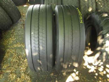 Opony ciężarowe używane 385-65R22.5 Bridgestone R-STEER 002 313002-0