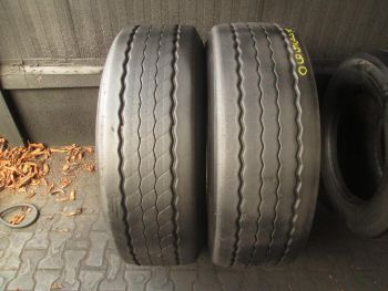 Opony ciężarowe używane 385-65R22.5 Bridgestone WZÓR BRIDGESTONE R-TRAILER 002 313590-0